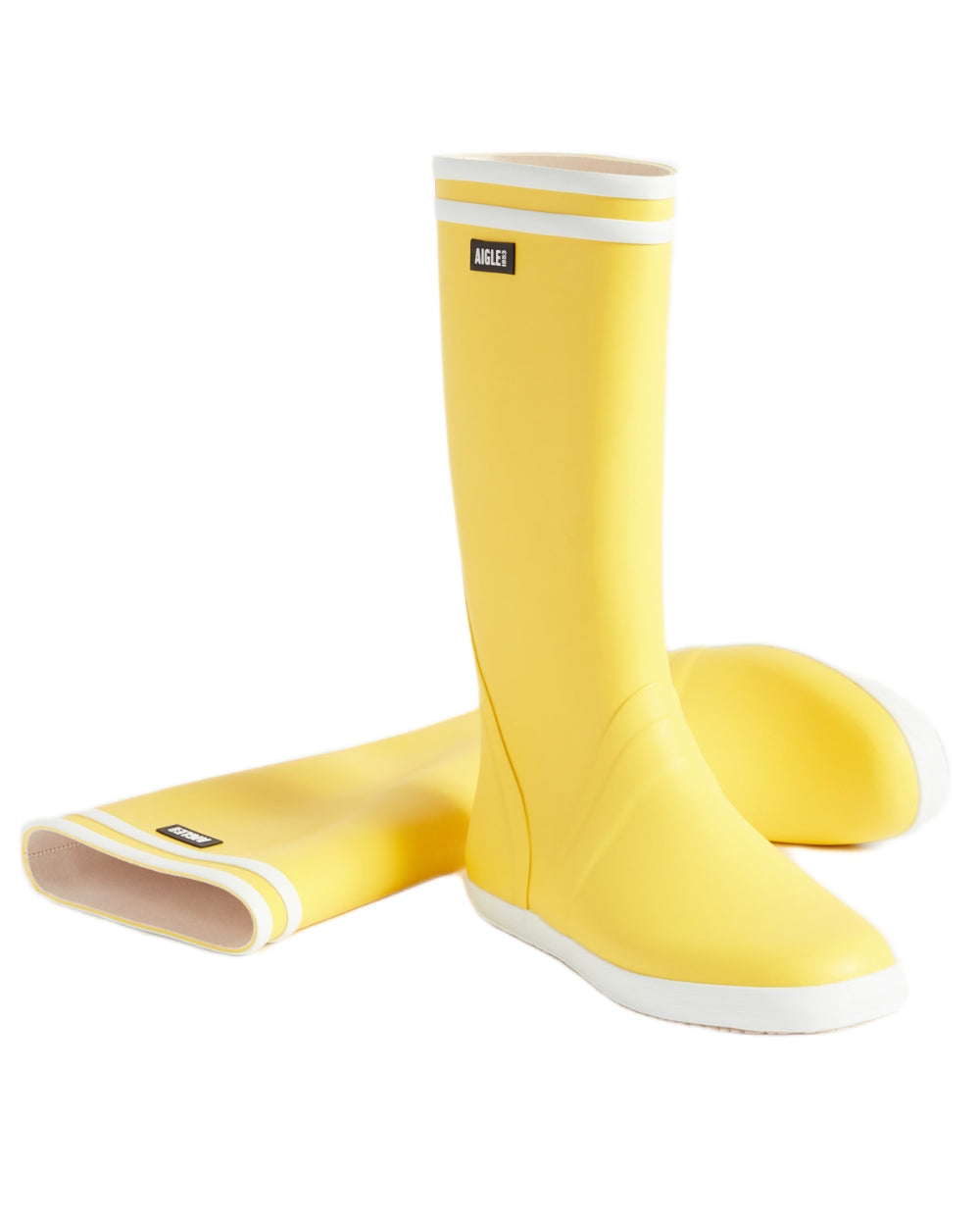 Jaune Blanc coloured Aigle Mens Goeland 2 Seaside Wellingtons on white background