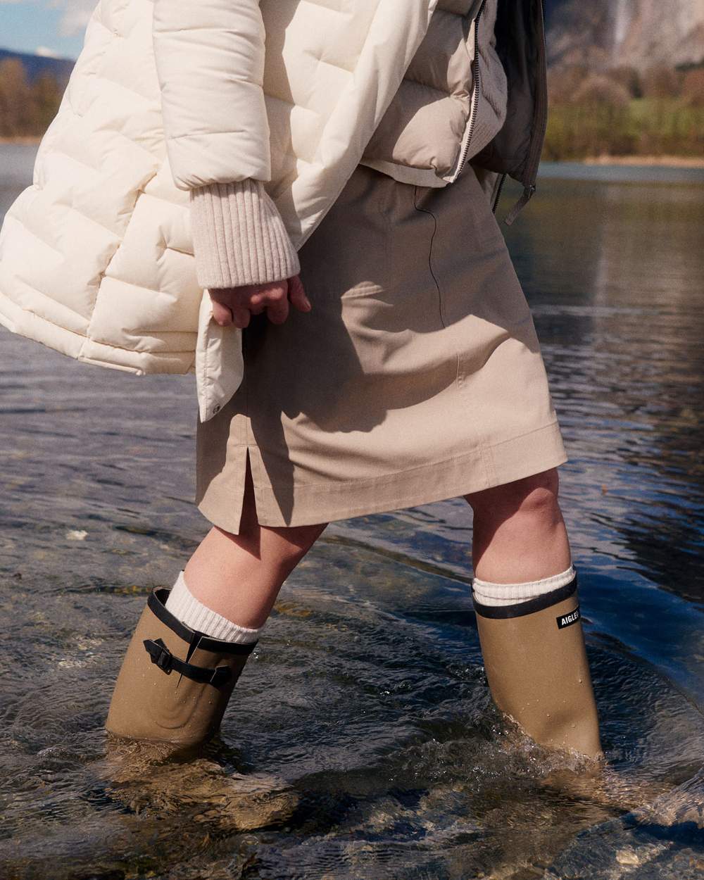 Souris coloured Aigle Womens Aiglentine 2 Wellingtons on lake background
