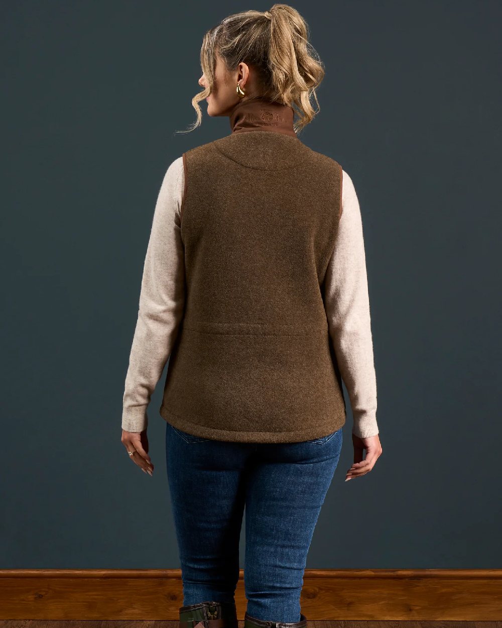Pecan Coloured Alan Paine Aylsham Ladies Fleece Gilet on indoor background