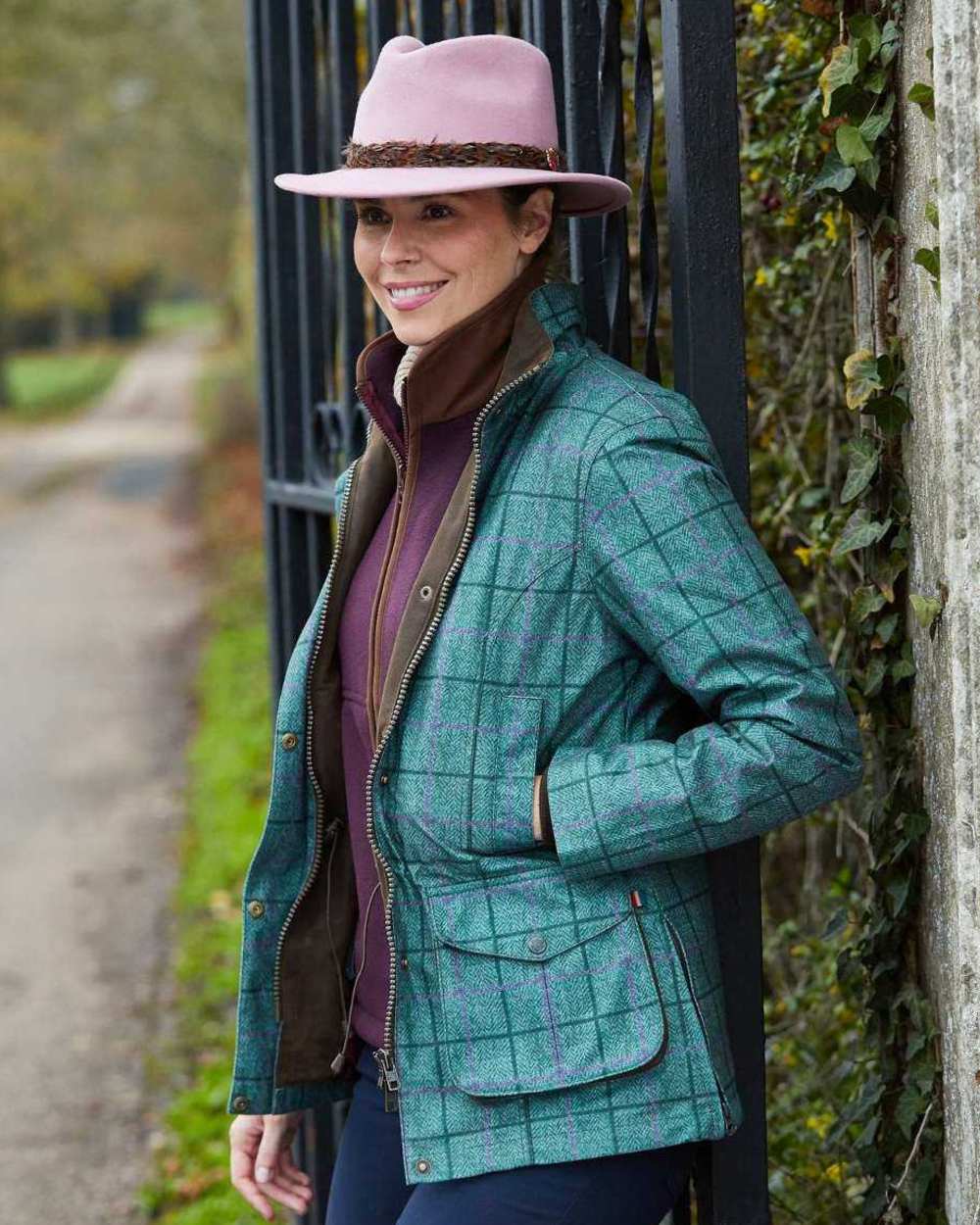 Seagrass coloured Alan Paine Womens Didsmere Coat on street background