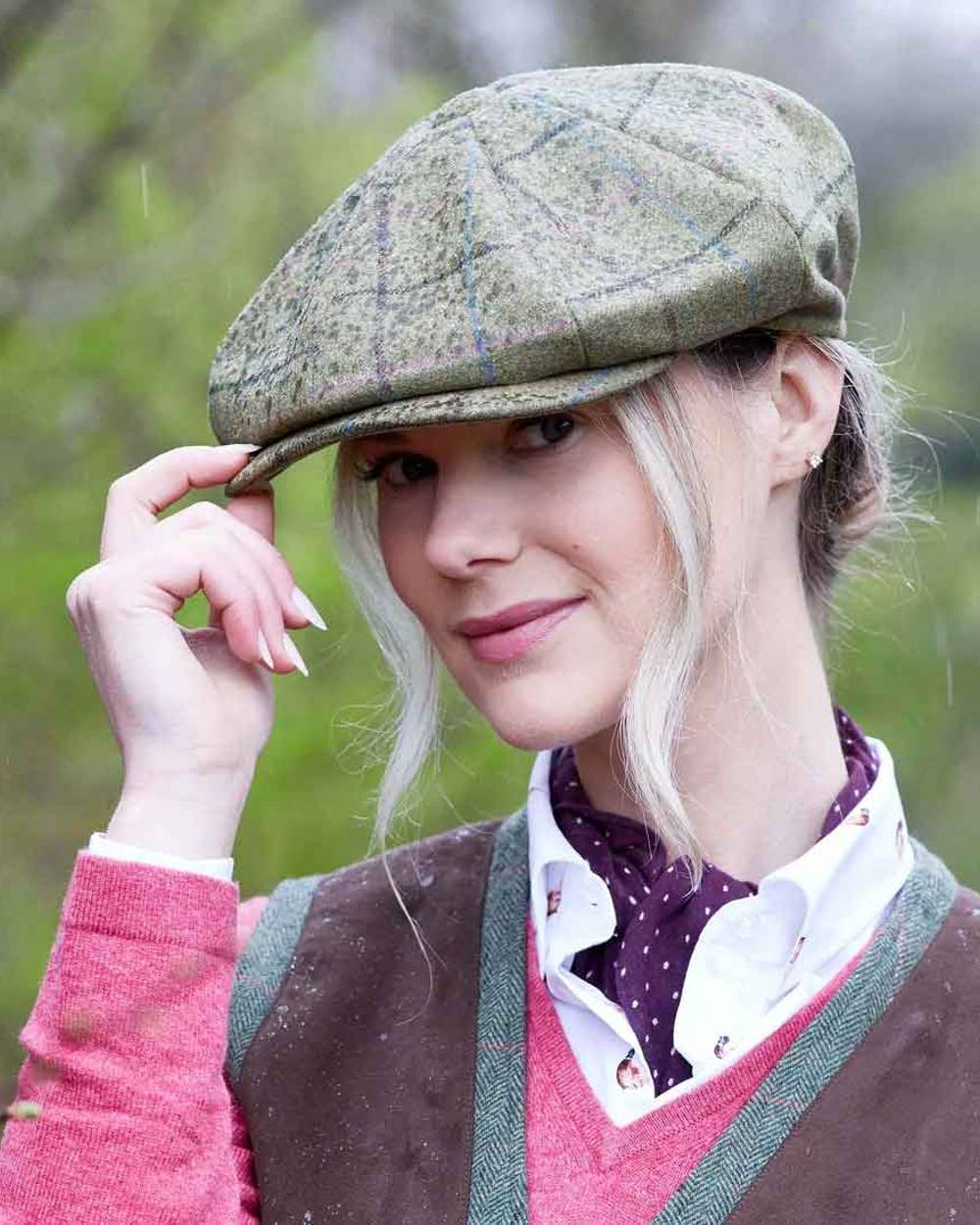 Alan Paine Ladies Combrook Tweed Cap in Lotus