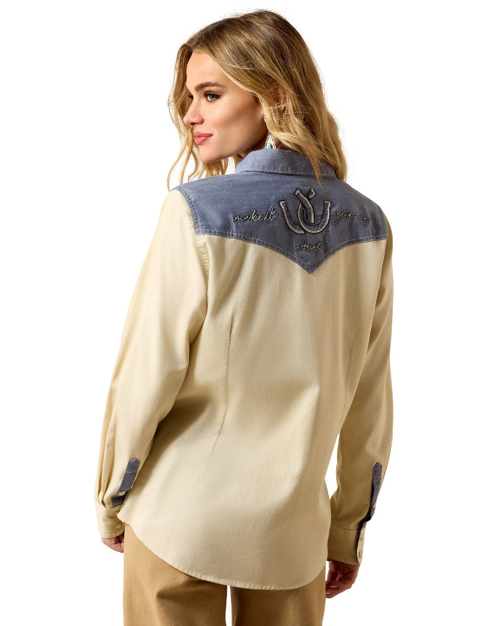 Summer Sand Chambray coloured Ariat Womens Horseshoe Western Snap Shirt on white background
