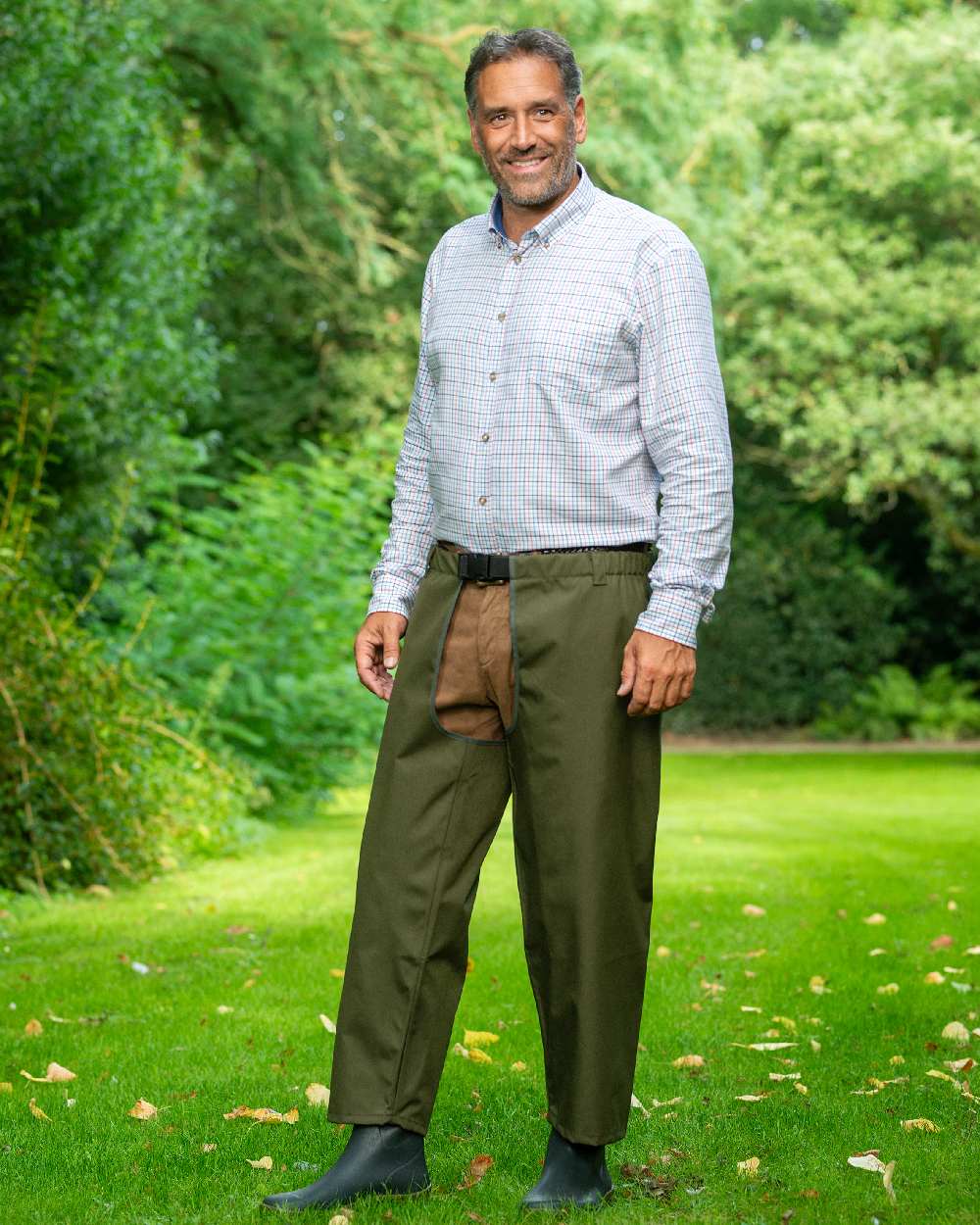 Green Khaki Coloured Baleno Buffalo Hydura Leggings on forest background