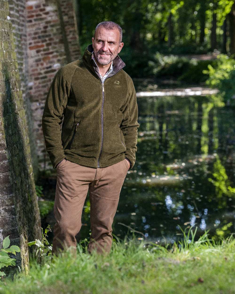 Olive Coloured Baleno Watson Waterproof Fleece Jacket on pond background