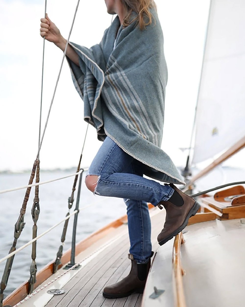 Antique brown coloured Blundstone 1609 Antique Brown Boots on yatch background