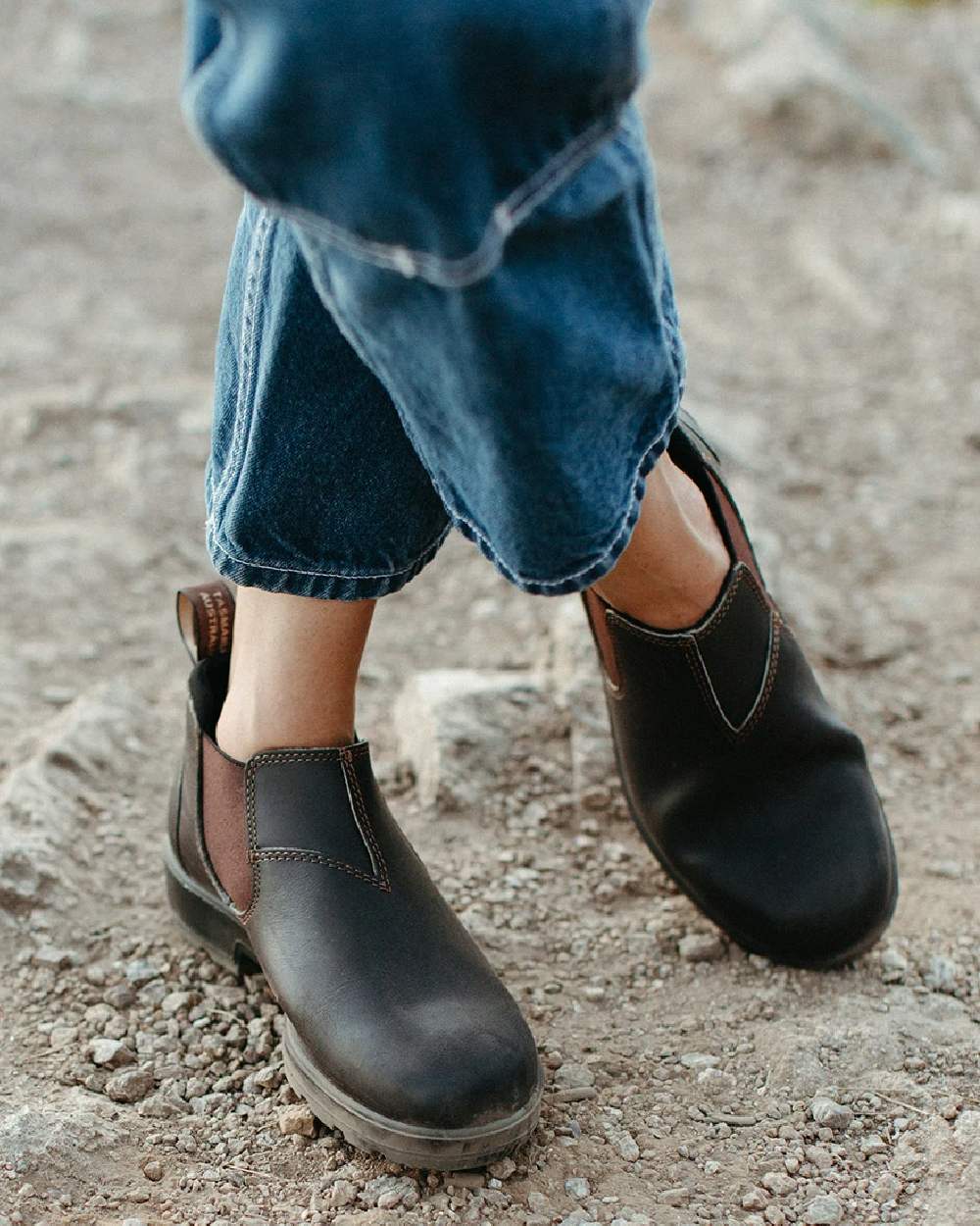 Stout Brown Coloured Blundstone 2038 Stout Brown Shoes on outdoor background