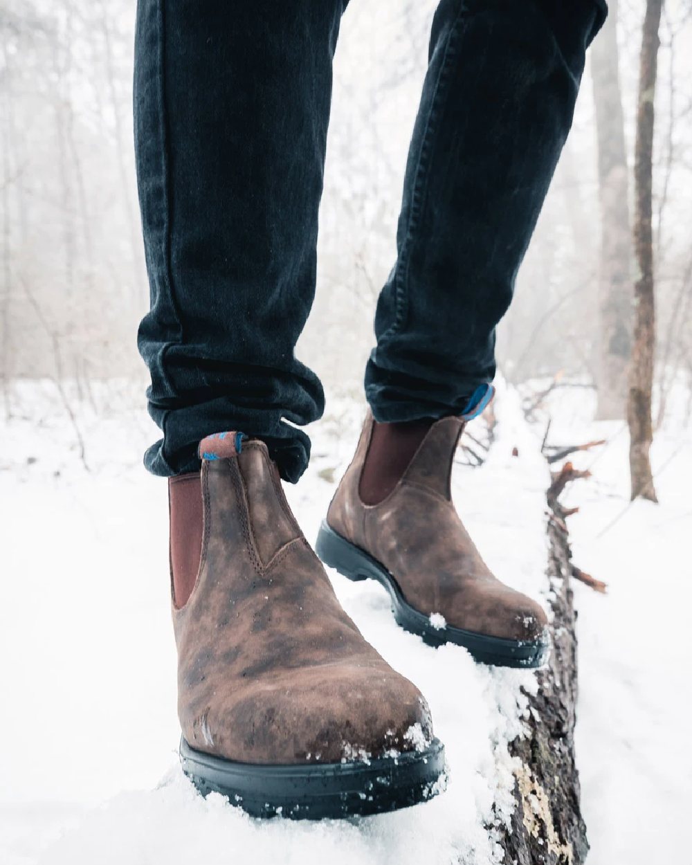 Rustic Brown coloured Blundstone 584 Waterproof Rustic Brown Leather on snow background
