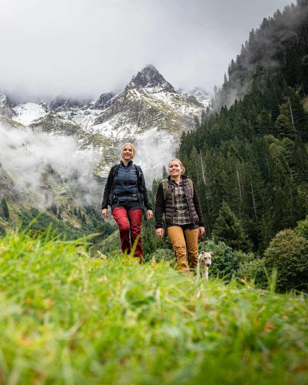 Dark Blue Coloured Deerhunter Lady Caroline Padded Jacket on mountain background