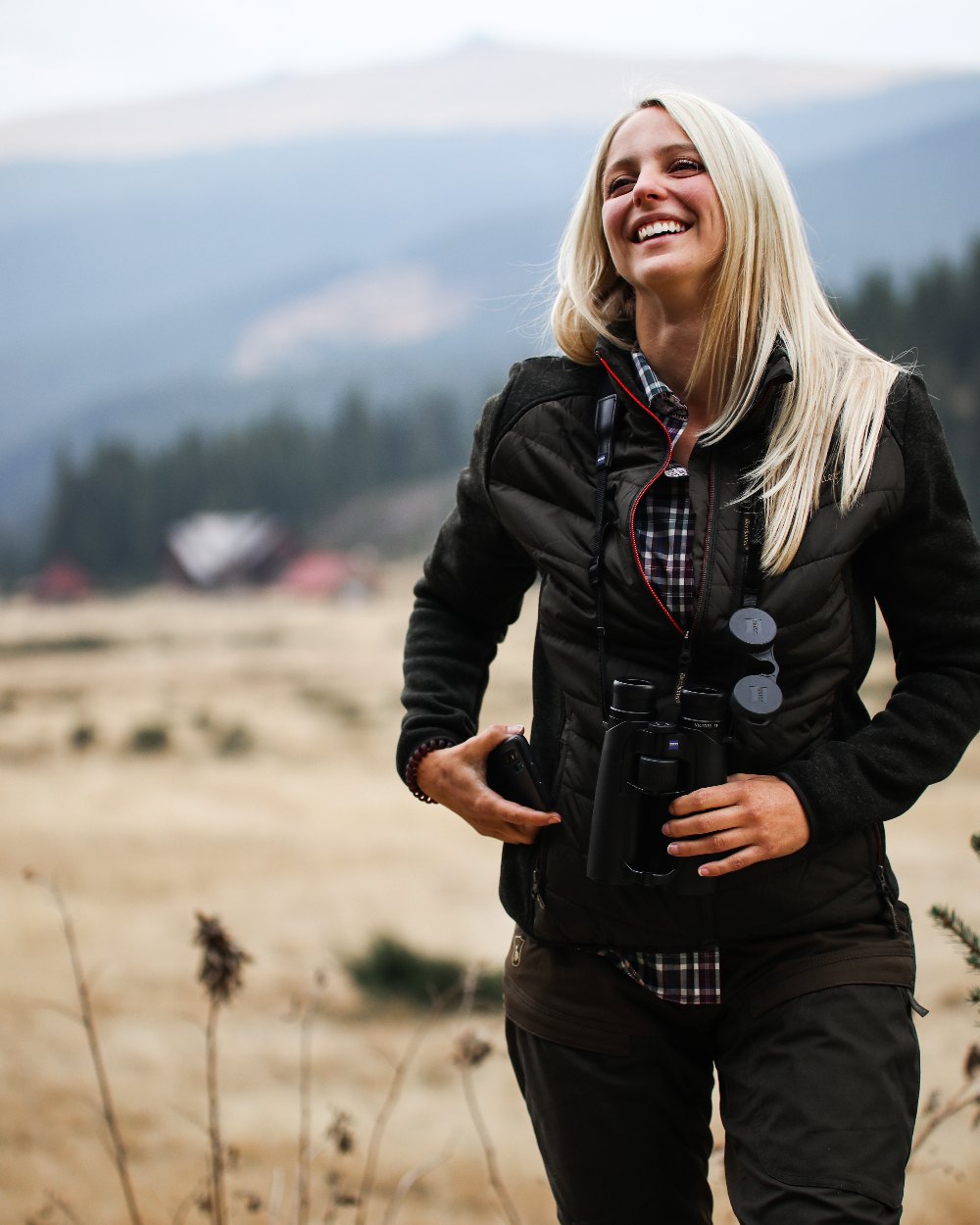 Timber Coloured Deerhunter Lady Caroline Padded Jacket on blurry background