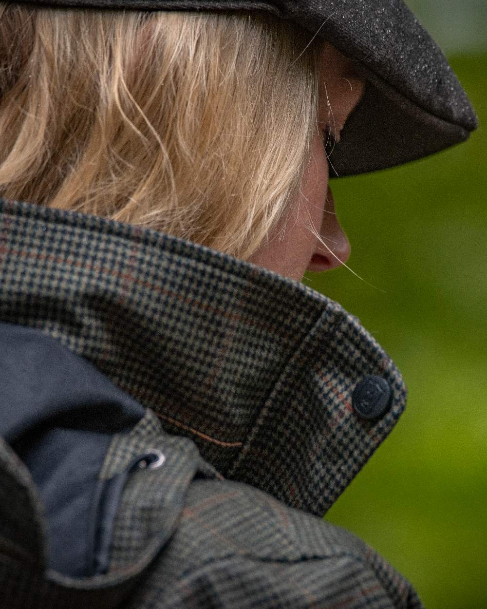 Turf Coloured Deerhunter Lady Gabby Jacket on blurry background