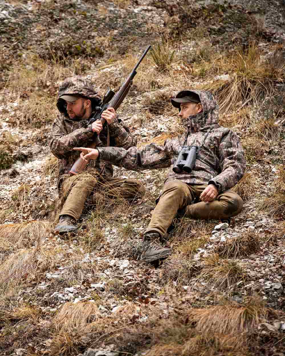 Realtree Timber Coloured Deerhunter PRO Gamekeeper Smock on mountain background