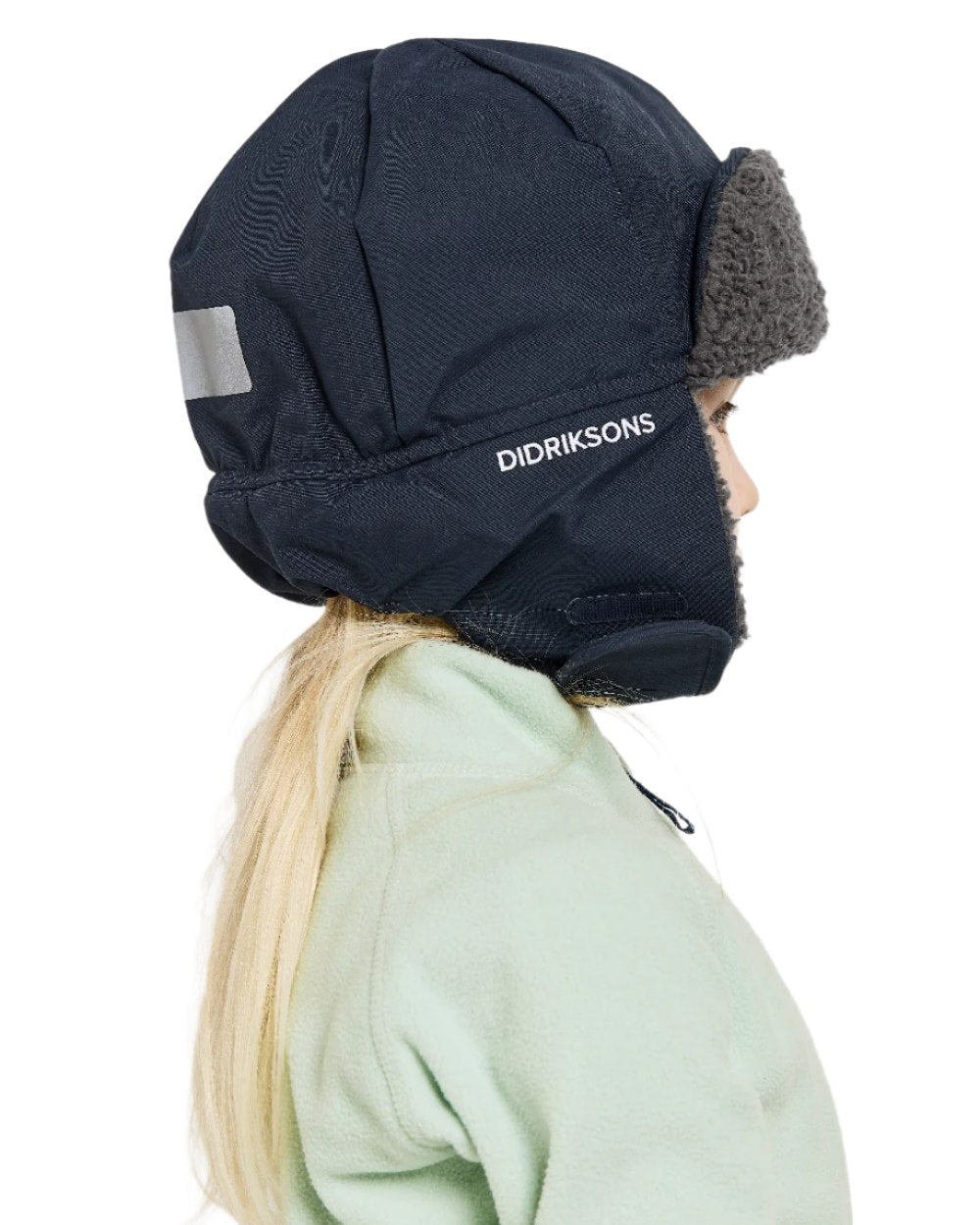 Navy Coloured Didriksons Biggles Kids Cap on white background