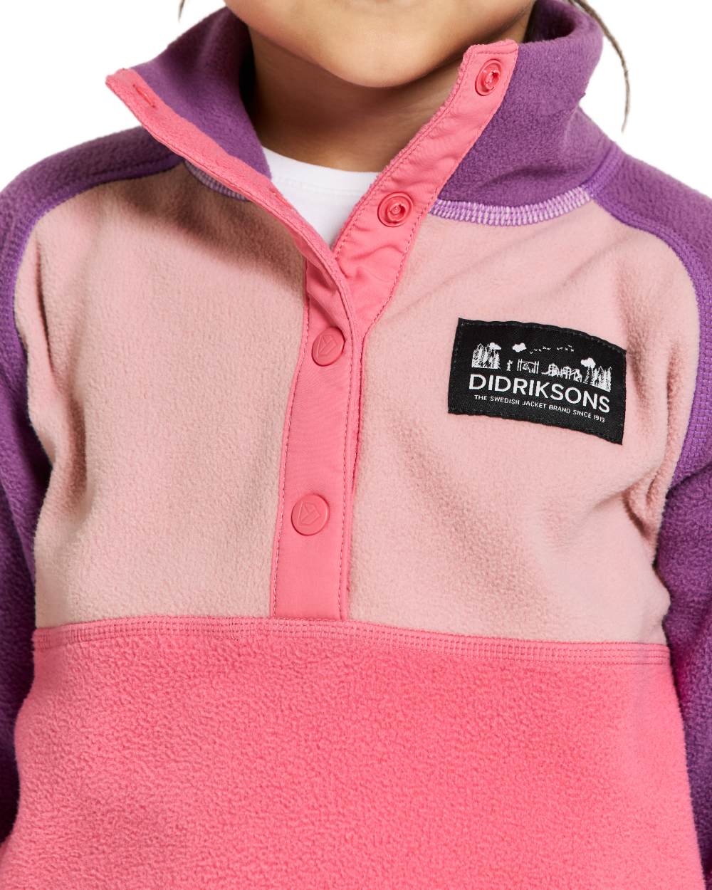 Dusty Azalea coloured Didriksons Childrens Monte Half Button Fleece 4 on white background