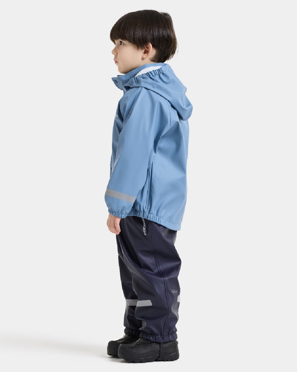 Winter Blue coloured Didriksons Childrens Slaskeman Rain Set 4 on white background