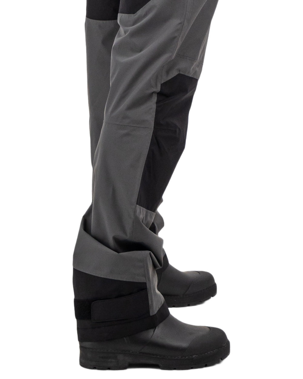 Coal Black coloured Didriksons Mens Calvus USX Pants 2 on white background