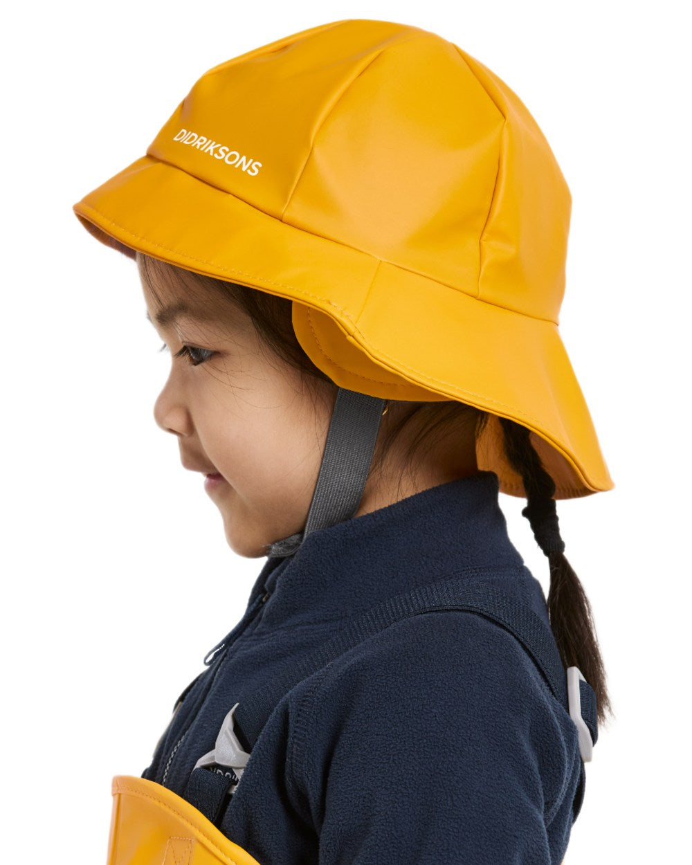 Oat Yellow coloured Didriksons Southwest Kids Galon on white background