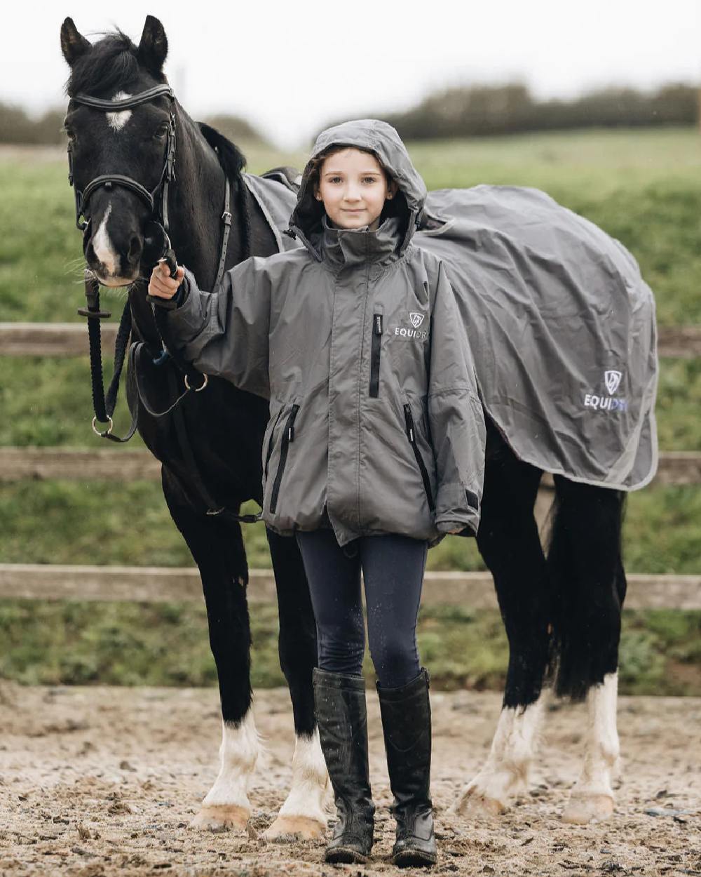 Grey Lilac Coloured Equidry Waterproof Thick Fleece Lined Exercise Sheet on outdoor background