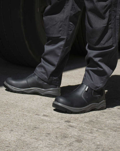 Man wearing Fort Nelson Safety Dealer Boots Steel toe 