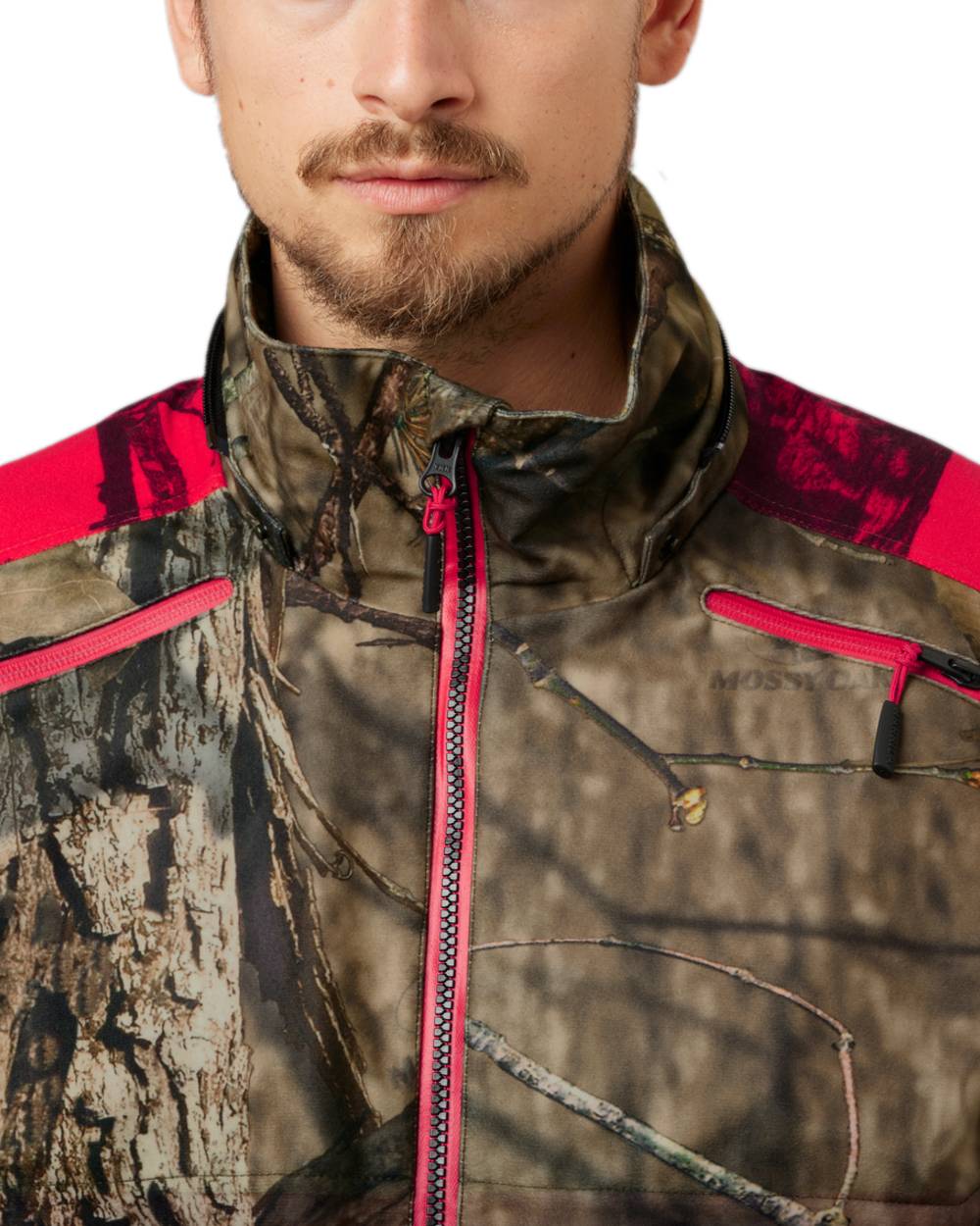 Mossy Oak Break-Up Country Mossy Oak Red Coloured Harkila Moose Hunter 2.0 GTX Jacket on white background