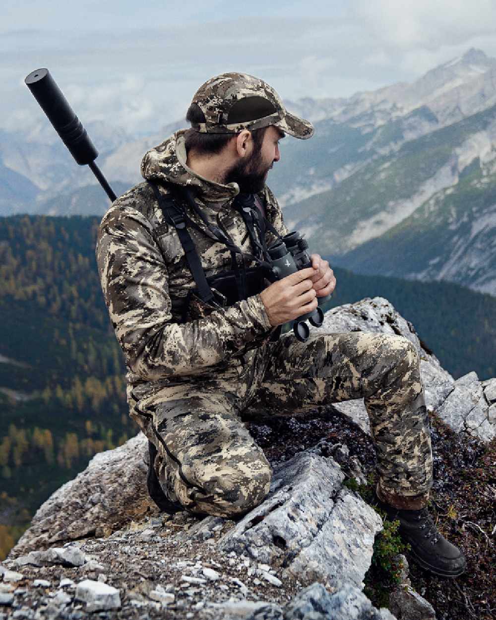 AXIS Mountain Coloured Harkila Mountain Hunter Expedition Fleece Hoodie on mountain background