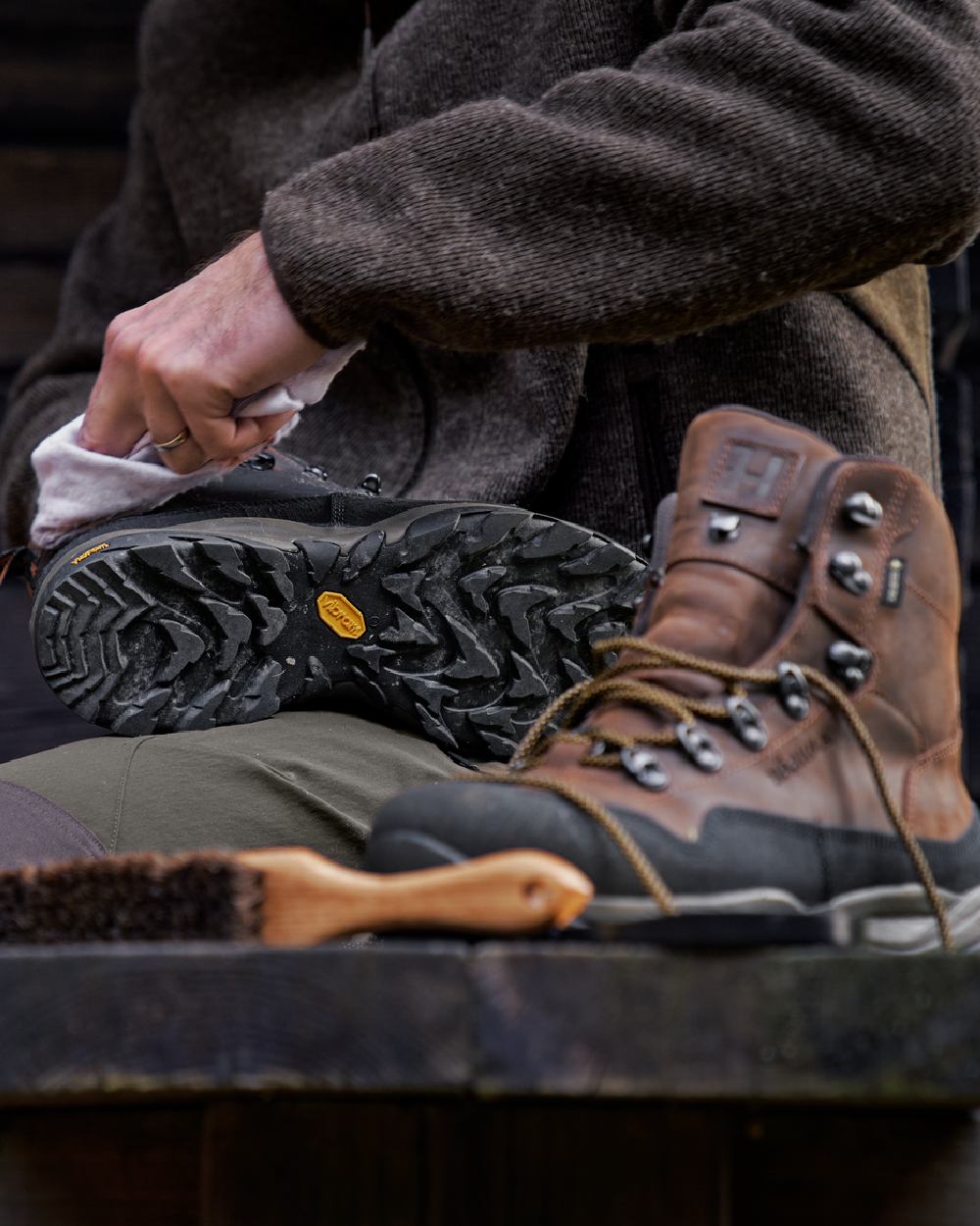 Chocolate Brown Coloured Harkila Pro Hunter Ledge 2.0 GTX Boots on outdoor background