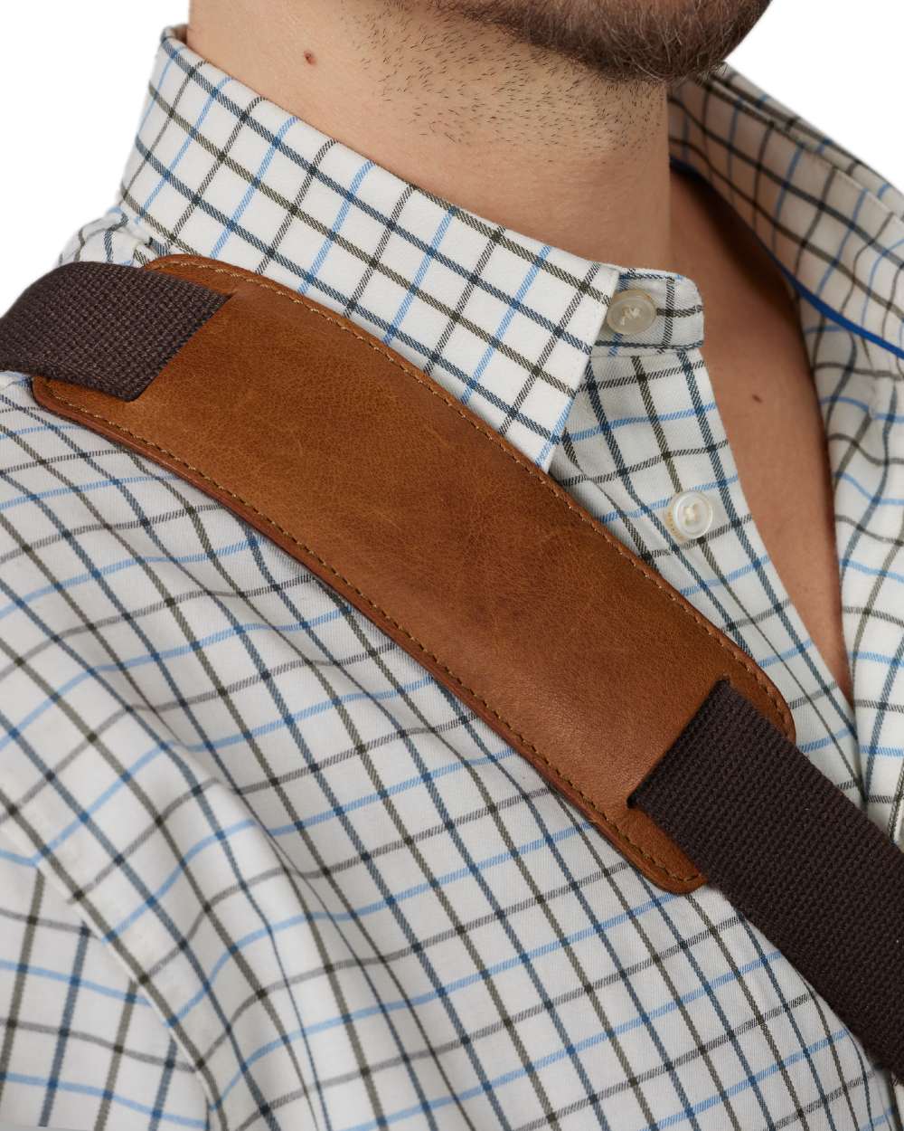 Warm Olive Coloured Harkila Retrieve Low Boot Bag on white background