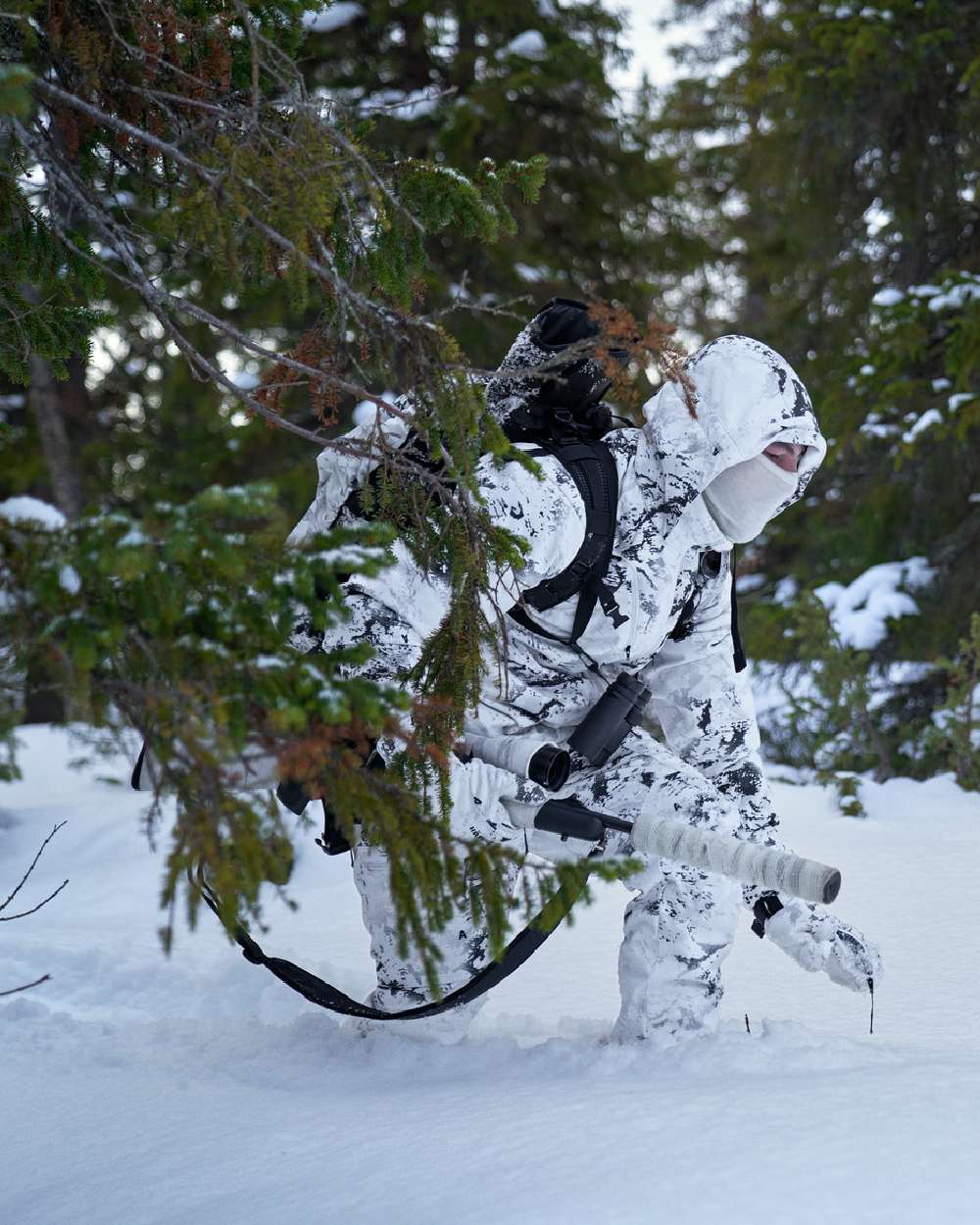 AXIS Snow Coloured Harkila Winter Active WSP Jacket on snow background