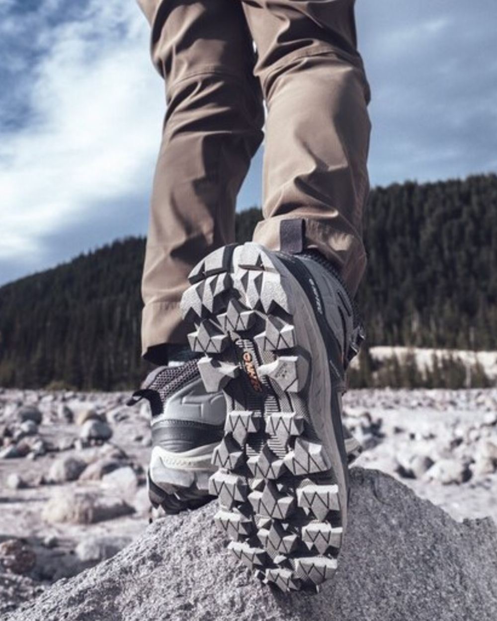 Cool Grey coloured Hi-Tec Womens Rainier Hiking Boots on hill background