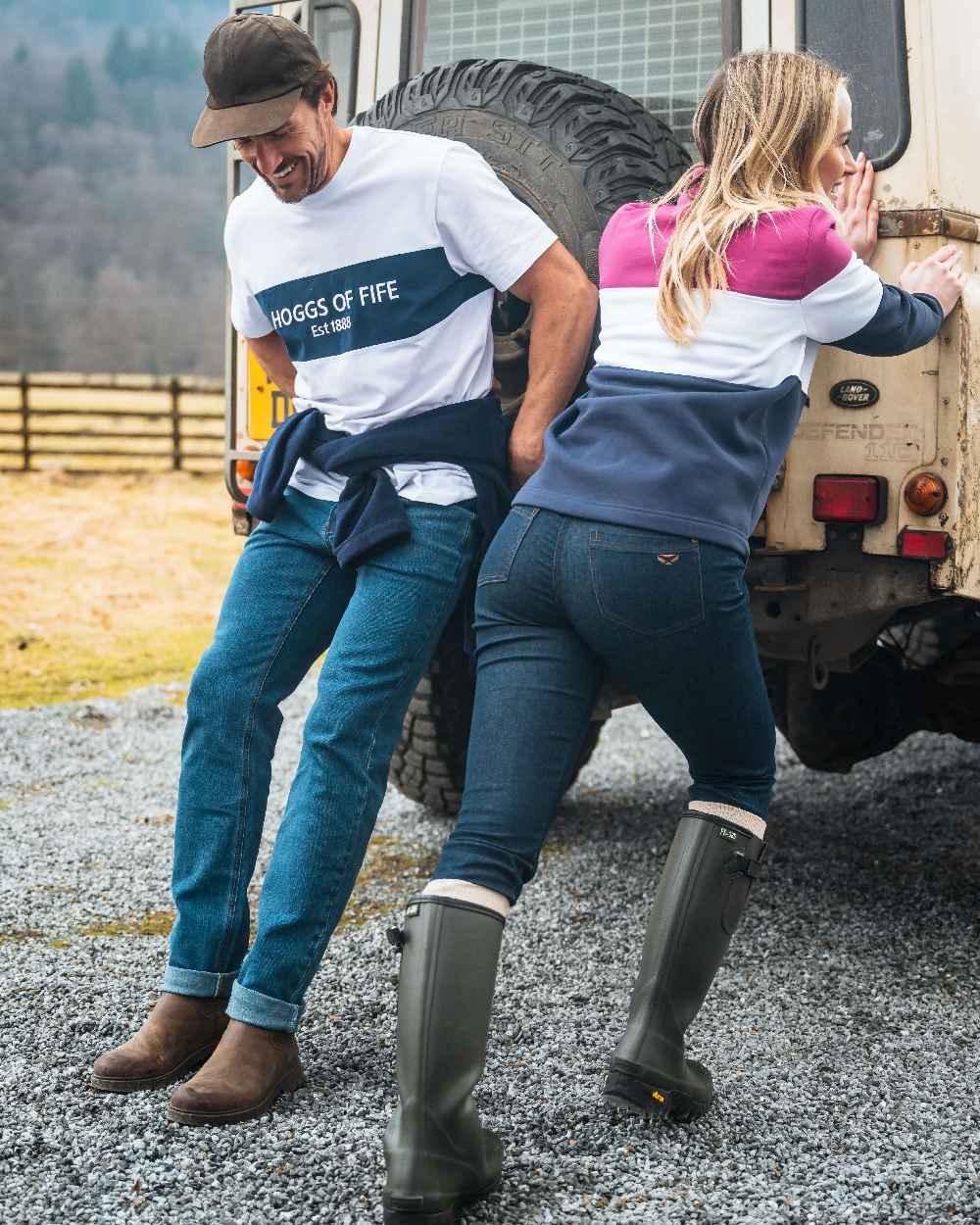 White Navy White Coloured Hoggs of Fife Mens Dalbeattie Colour Block T-Shirt on countryside background