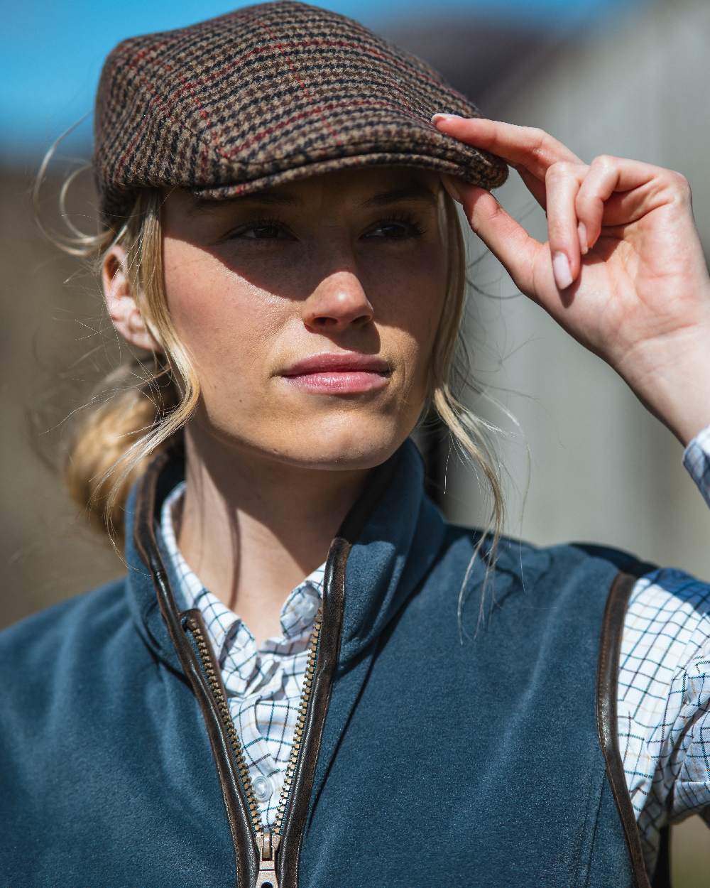 Slate Grey Coloured Hoggs of Fife Stenton Ladies Fleece Gilet on blurry background