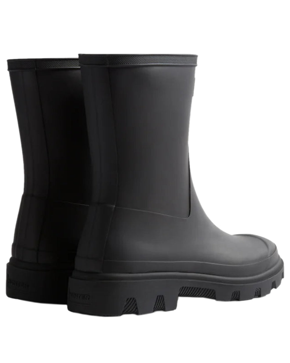 Black Coloured Hunter Mens Downpour Insulated Short Boots on white background