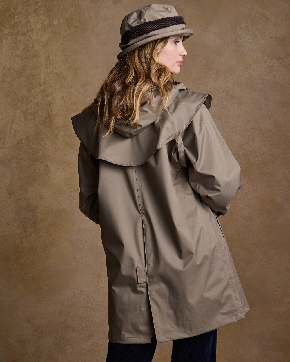 Chinchilla Coloured Jack Murphy Cotswold Ladies Waterproof 3/4 Coat on indoor background
