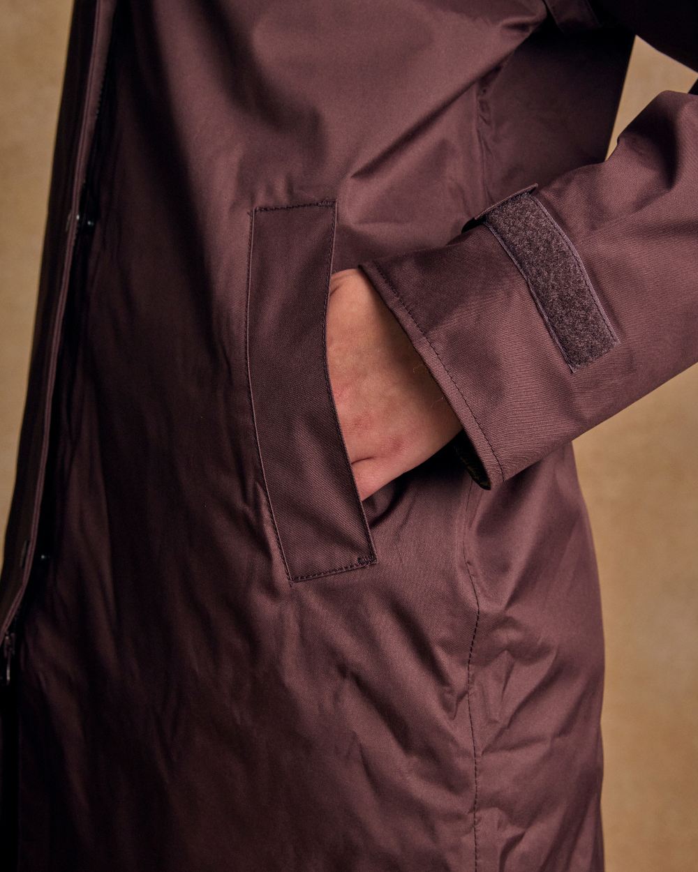 Deep Claret Coloured Jack Murphy Cotswold Ladies Waterproof 3/4 Coat on indoor background