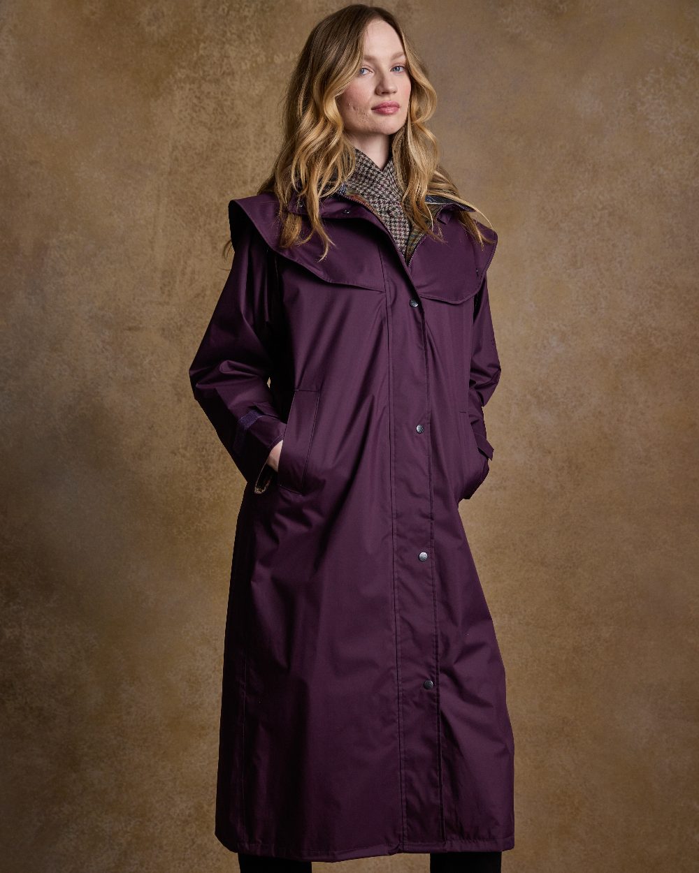 Blackberry Coloured Jack Murphy Malvern Ladies Waterproof Bush Coat on indoor background
