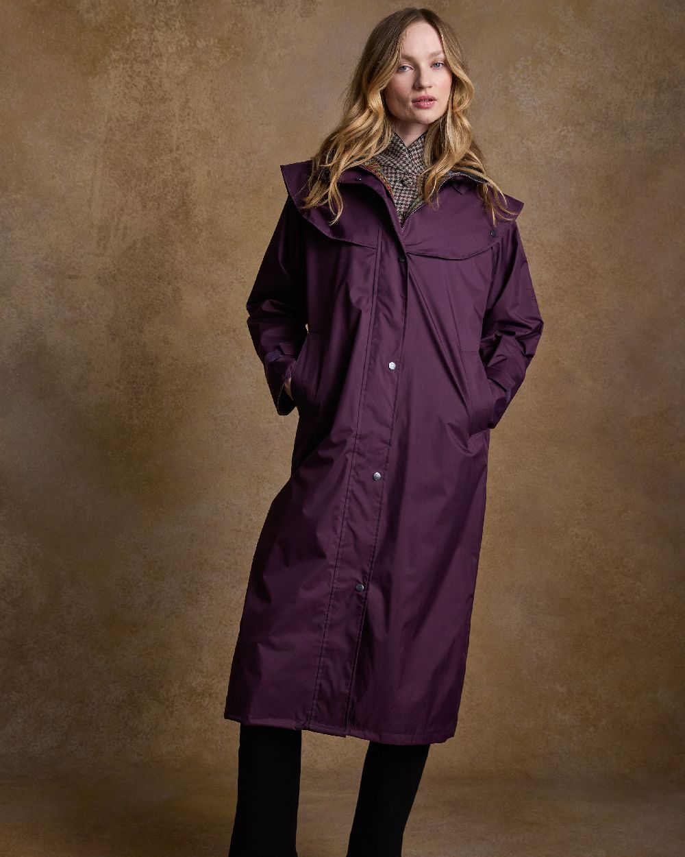 Blackberry Coloured Jack Murphy Malvern Ladies Waterproof Bush Coat on indoor background