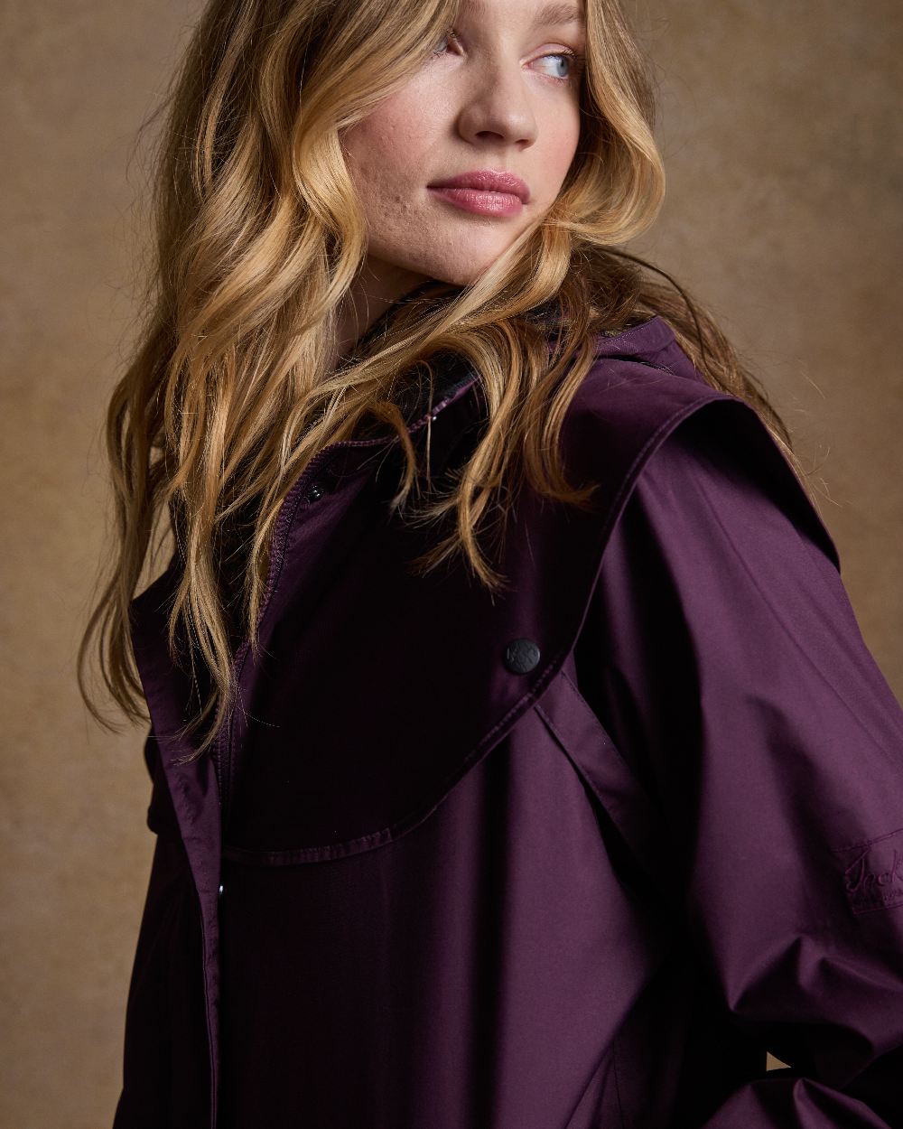 Blackberry Coloured Jack Murphy Malvern Ladies Waterproof Bush Coat on indoor background