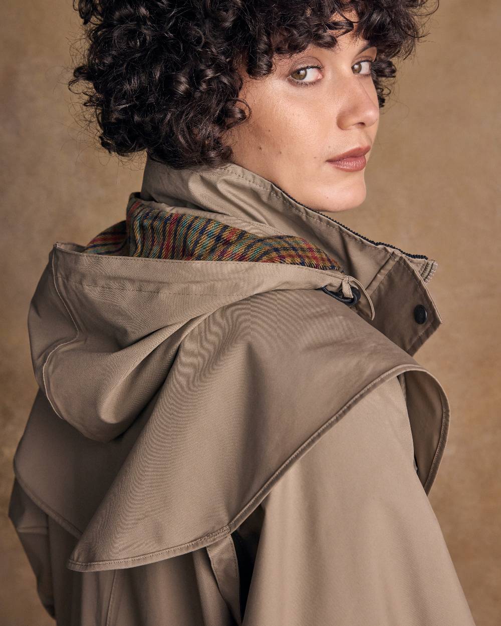 Chinchilla Coloured Jack Murphy Malvern Ladies Waterproof Bush Coat on indoor background