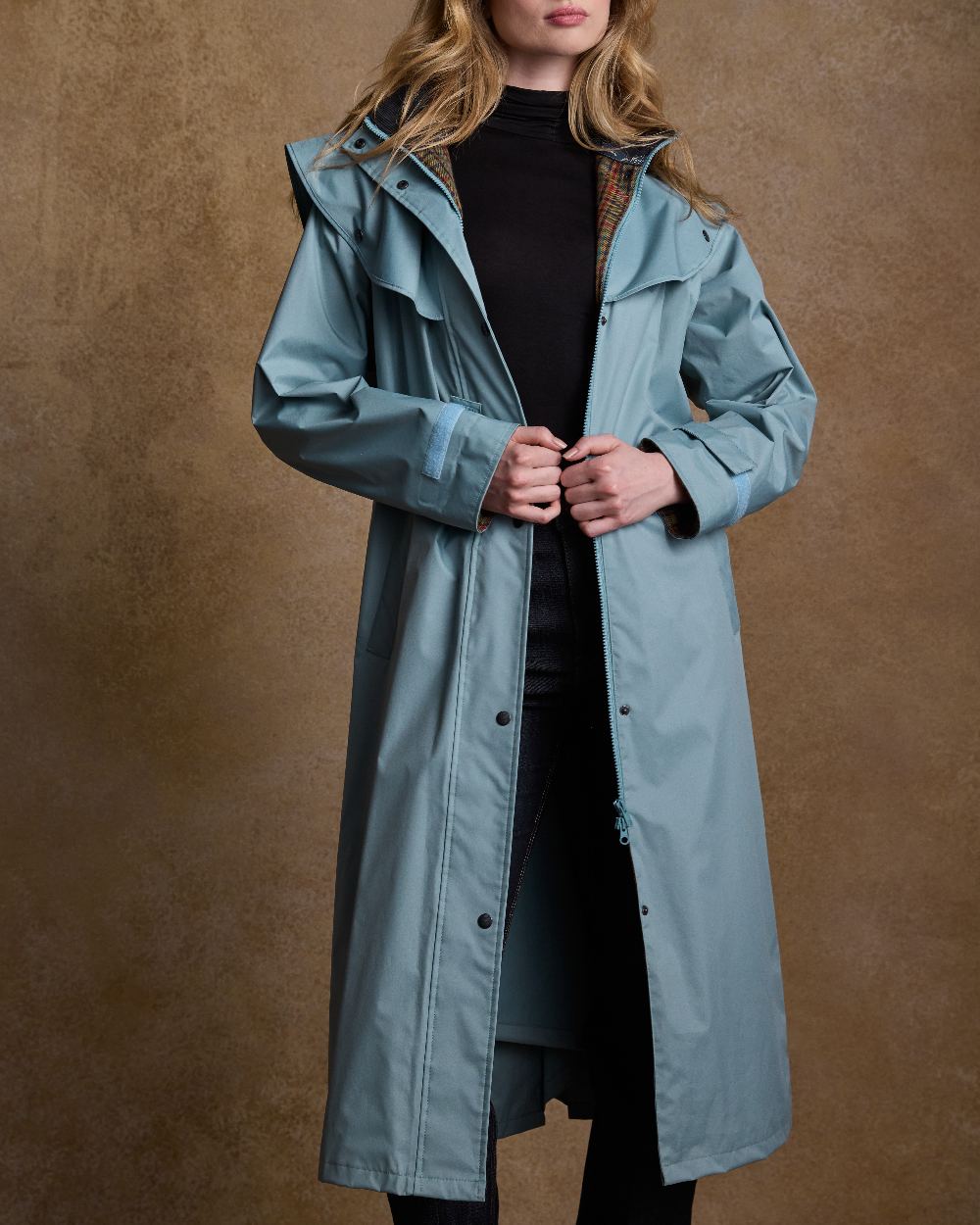 Smokey Blue Coloured Jack Murphy Malvern Ladies Waterproof Bush Coat on indoor background