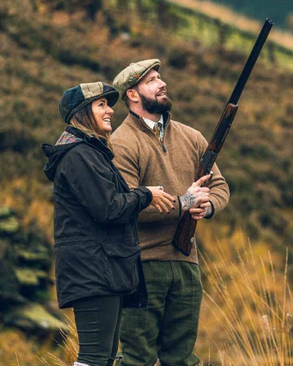 Barley coloured Jack Pyke Ashcombe Lambswool Zip Knit Pullover on blurry background