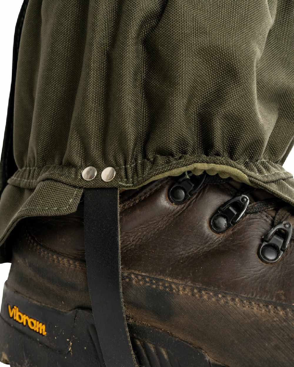 Green coloured Jack Pyke Highline Gaiter on white background