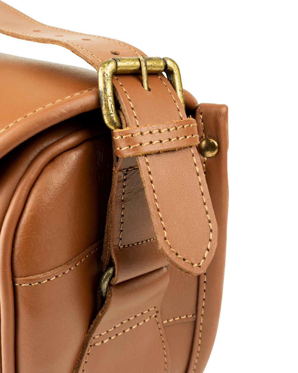 Tan coloured Jack Pyke Leather Cartridge Bag on white background