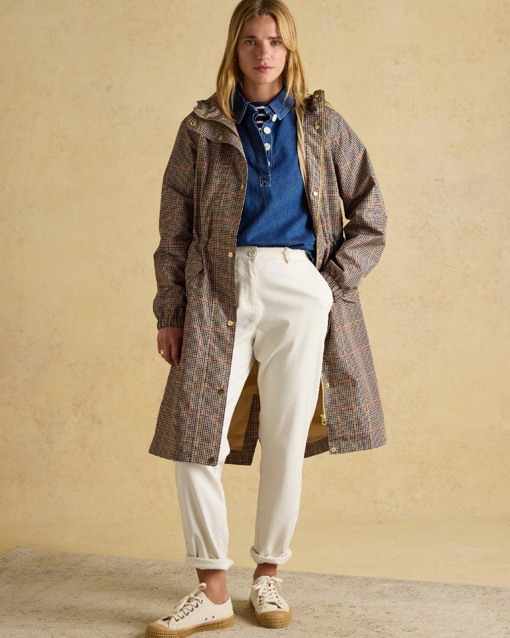 Henson Check Coloured Joules Holkham Waterproof Packable Raincoat With Hood on indoor background