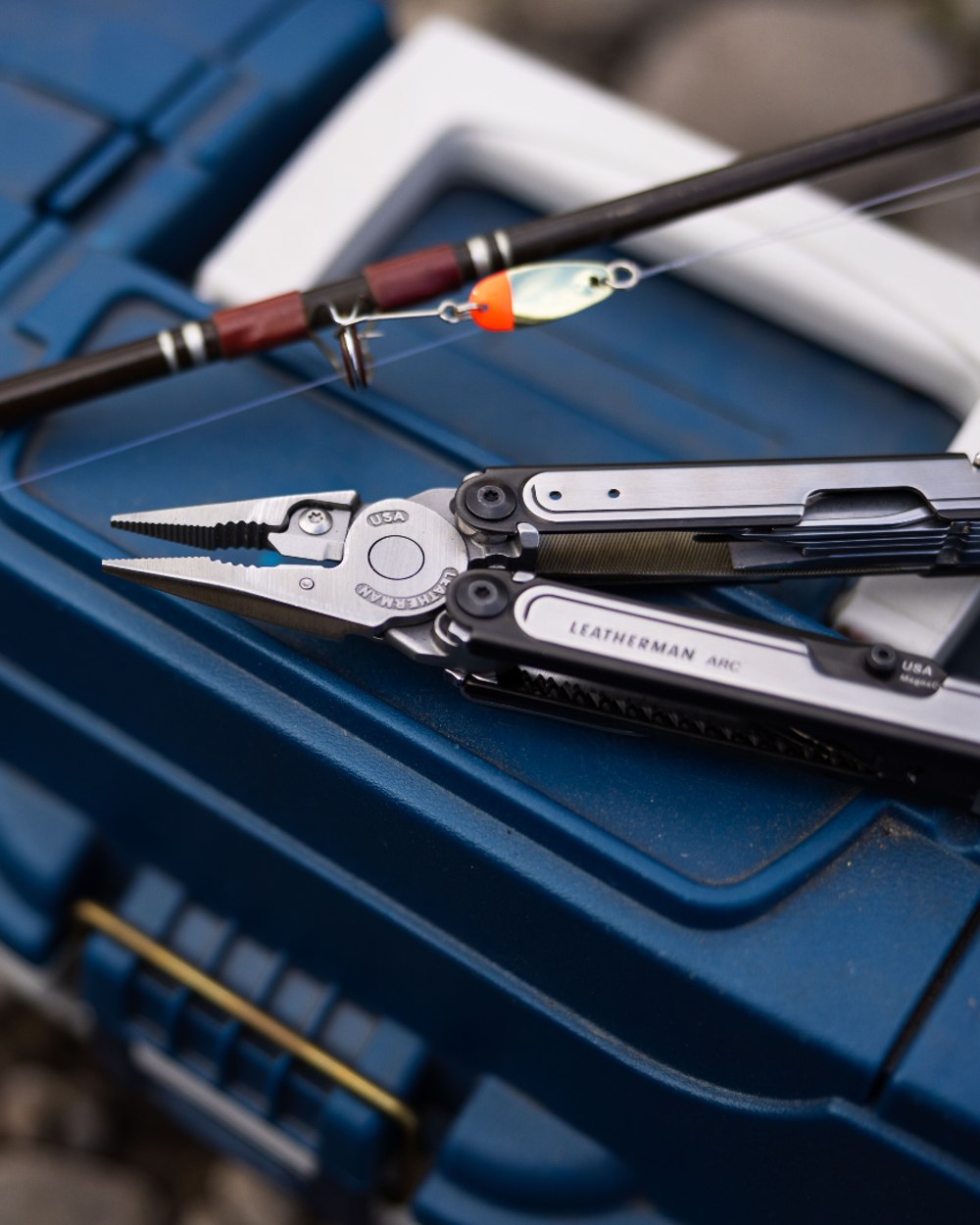 Leatherman Arc Multitool in Black DLC & Stainless Steel