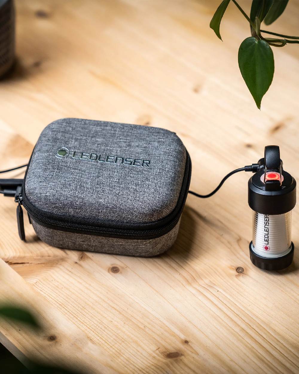 Led Lenser Powercase/Hard Storage Case & Powerbank 5000mAh On table Background