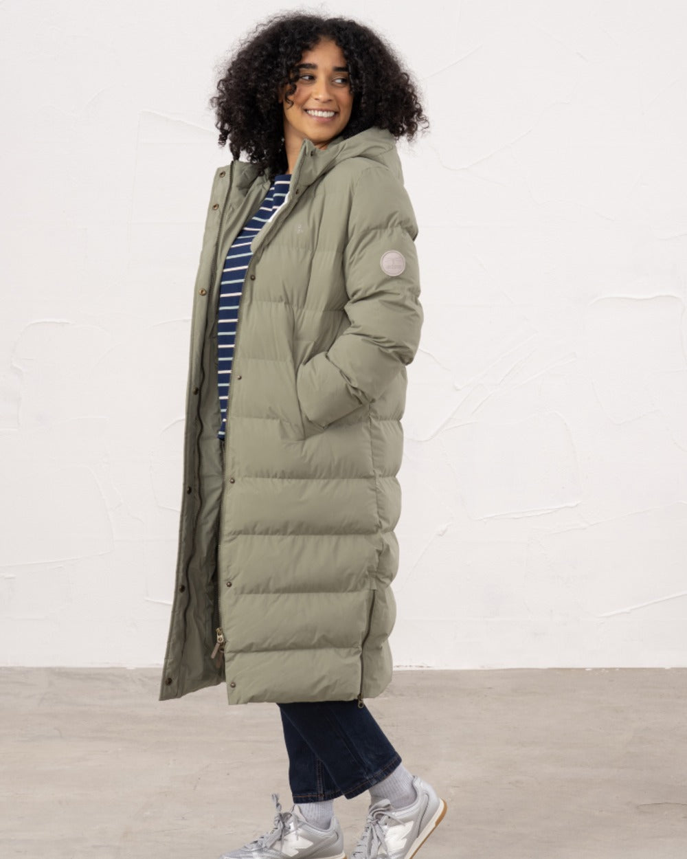 Brushwood coloured Lighthouse Savannah Coat on wall background