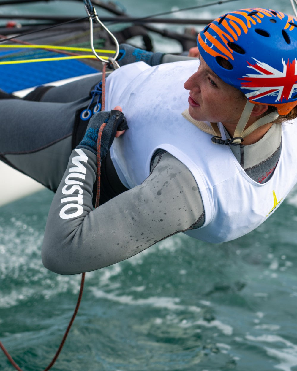 Grey Marl coloured Musto Womens Flexlite Vapour 1.0 Long-Sleeve Top on blurry background