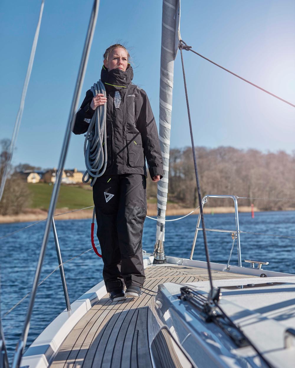 Musto Womens BR2 Offshore Jacket 2.0 in Black