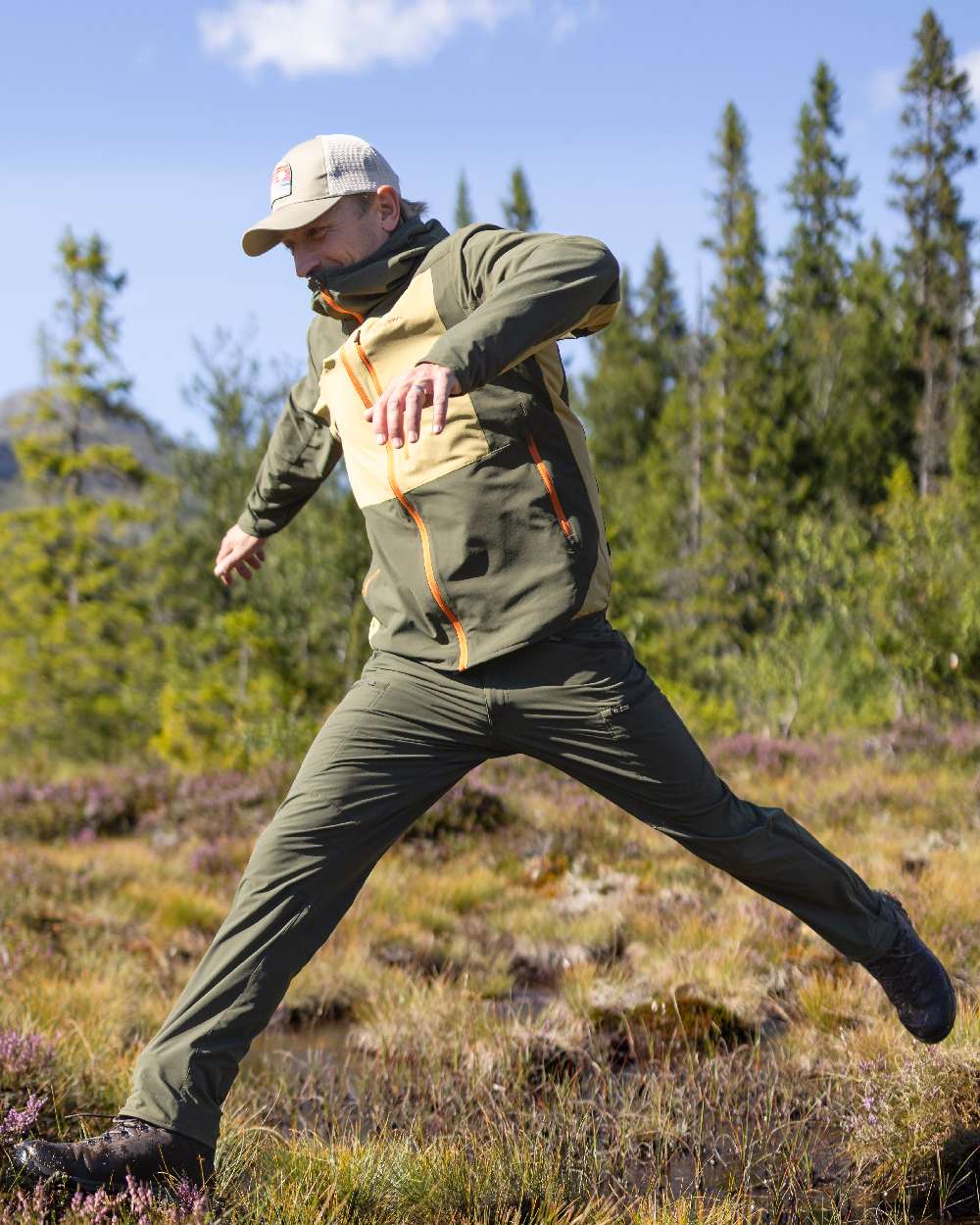 Golden Hay Mossgreen Coloured Pinewood Mens Abisko Light Stretch Jacket on outdoor background