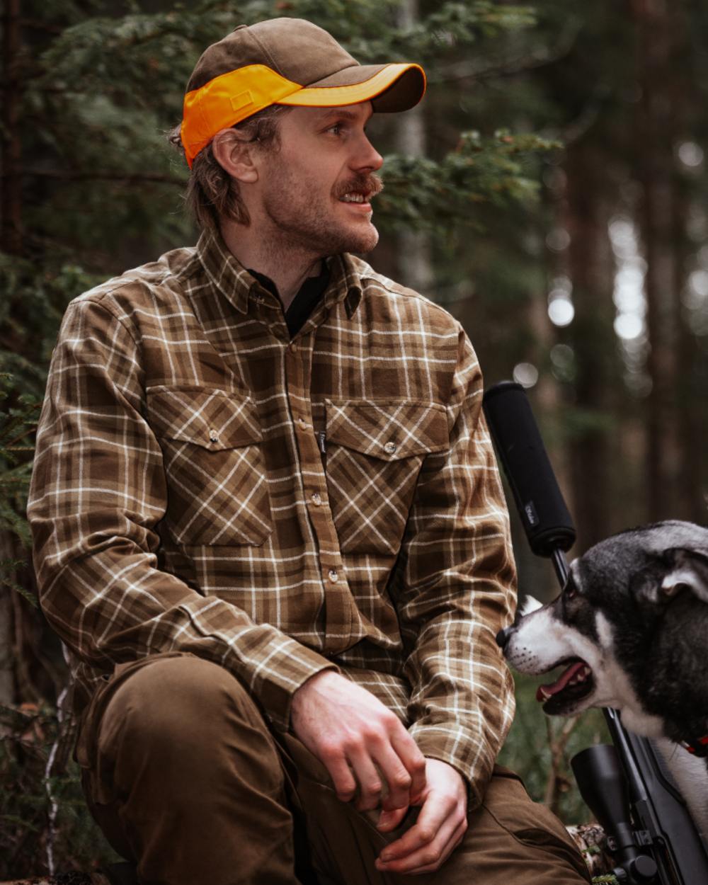 Olive Green coloured Pinewood Mens Harjedalen Shirt on forest background