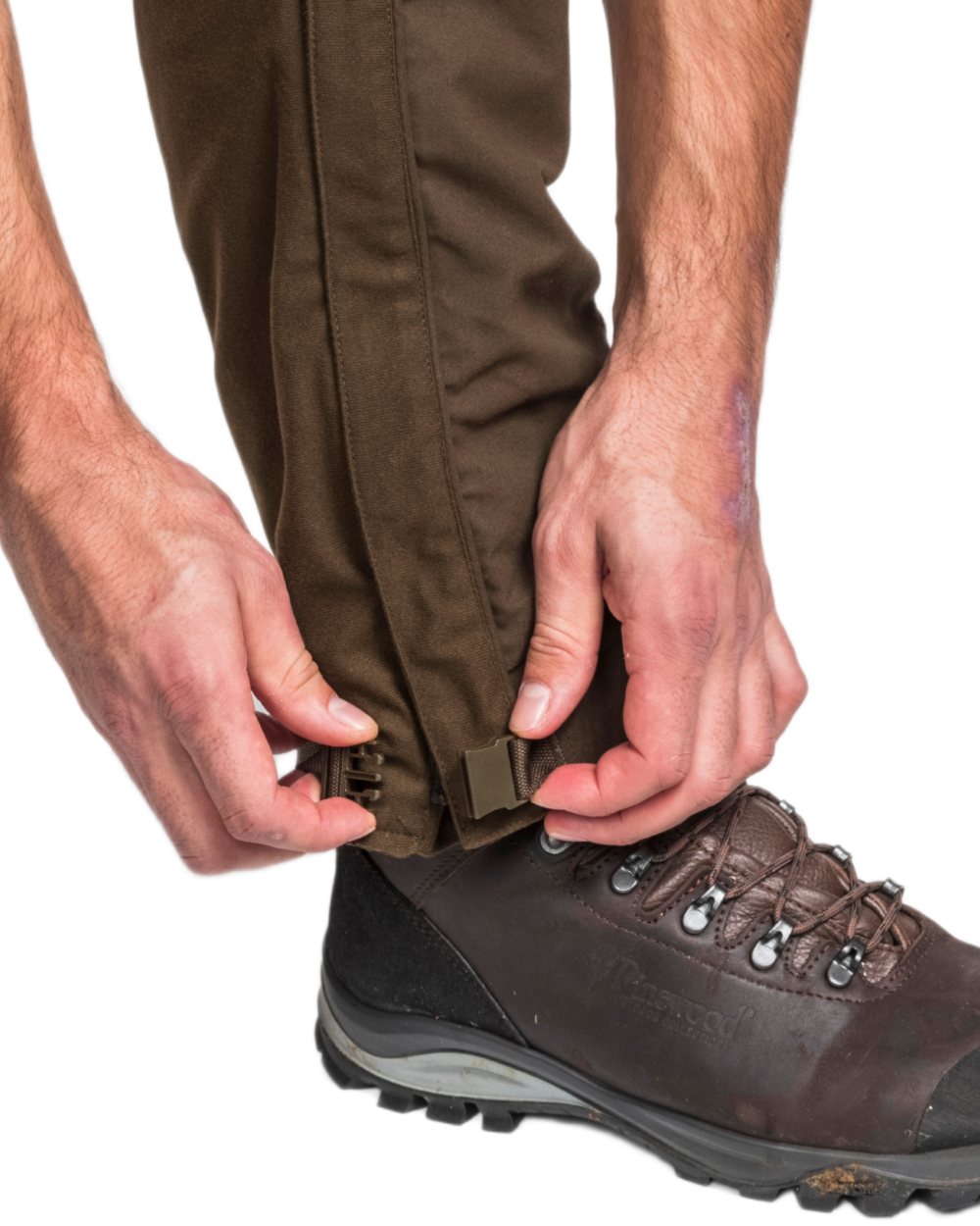 Hunting Green coloured Pinewood Mens Smaland Forest Trousers on white background